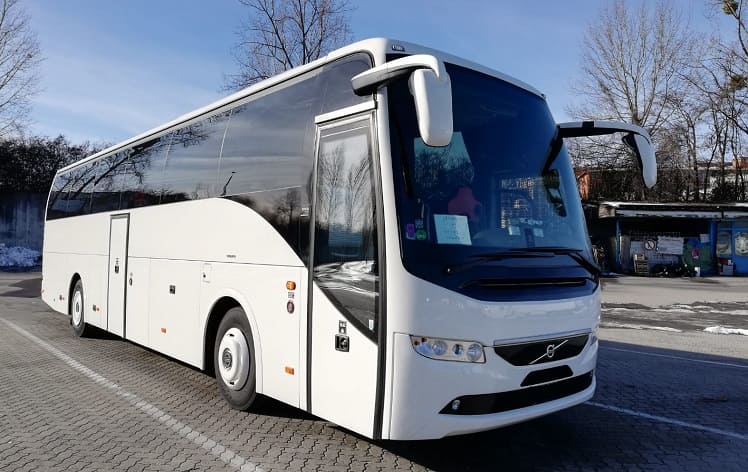 Florence coach rent buses booking reserve minibuses and sedan