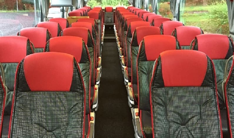 Italy: Coaches rent in Lombardy in Lombardy and Pavia